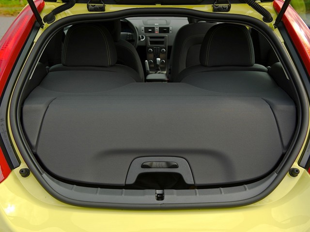 Volvo C30 photo 89