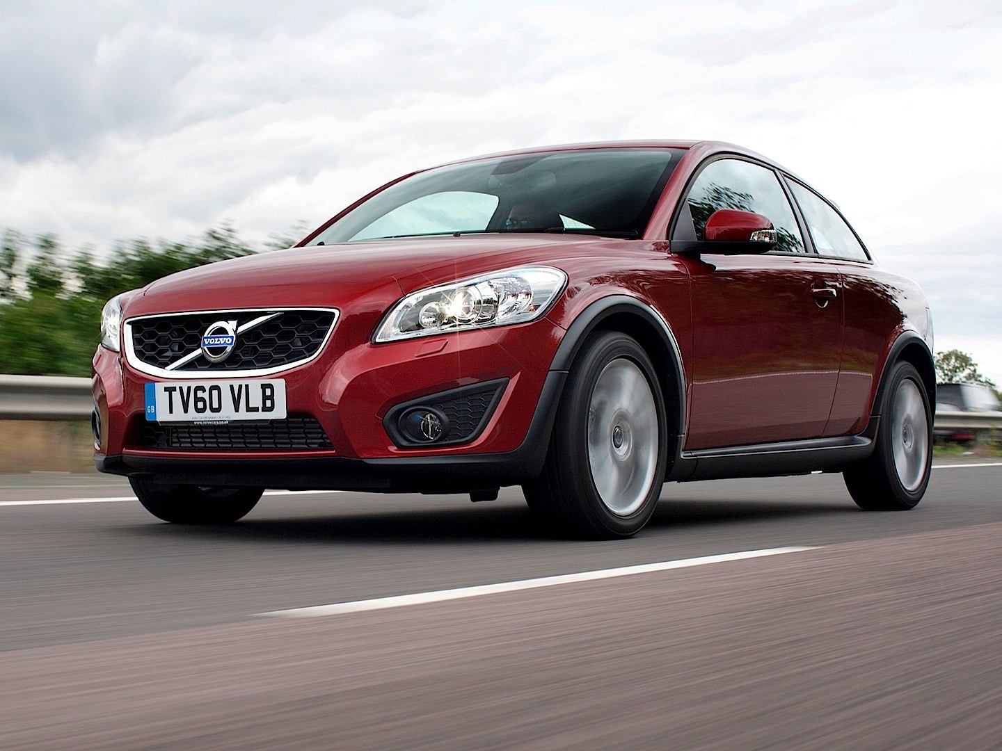 Volvo C30 photo 46
