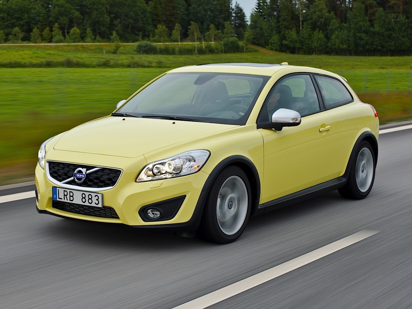 Volvo C30 photo 56