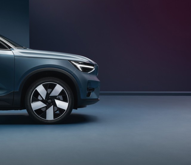 Volvo C40 photo 18