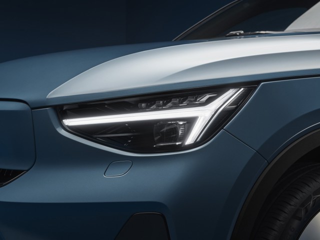Volvo C40 photo 26
