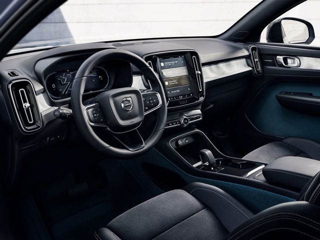 Volvo C40 photo 108