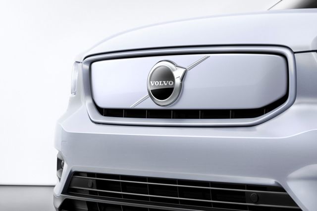 Volvo C40 photo 32