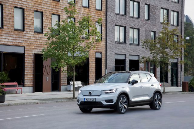 Volvo C40 photo 57