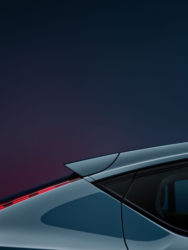 Volvo C40 photo 14