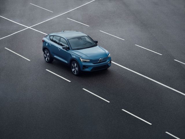 Volvo C40 photo 3