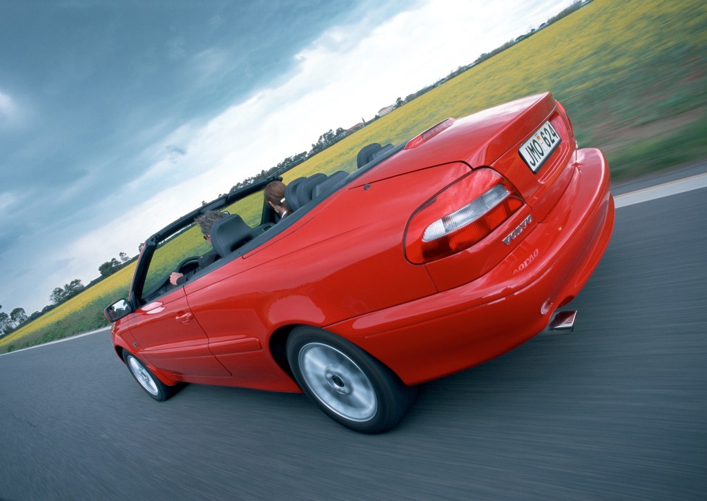 Volvo C70 Convertible photo 8