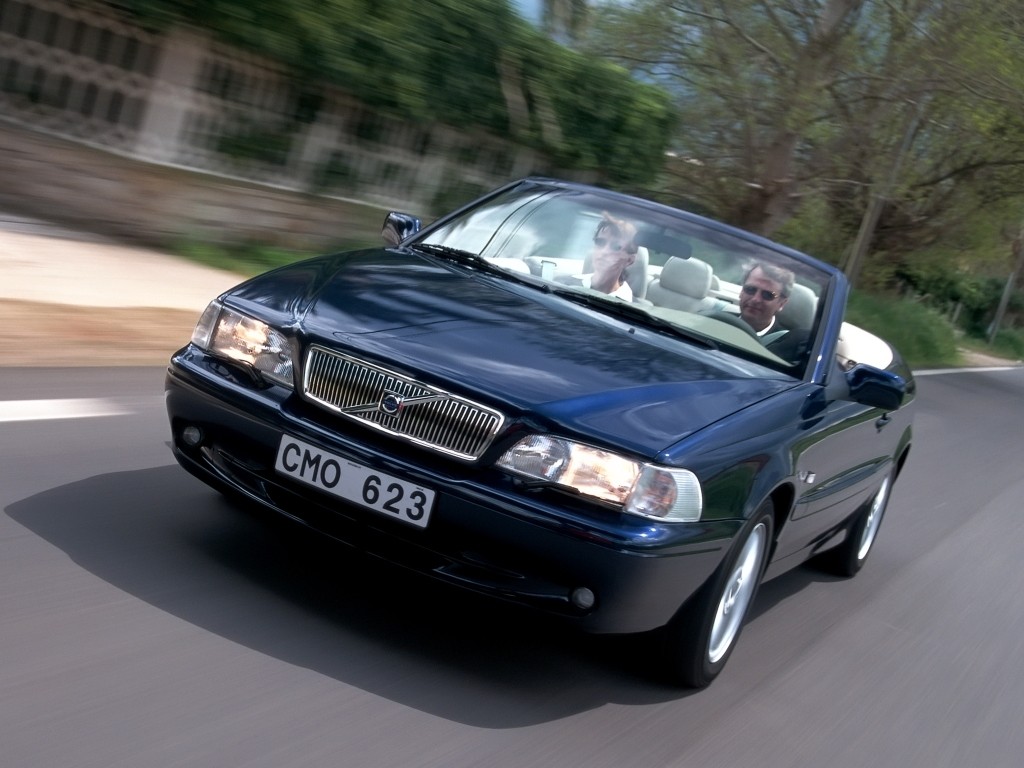 Volvo C70 Convertible photo 20
