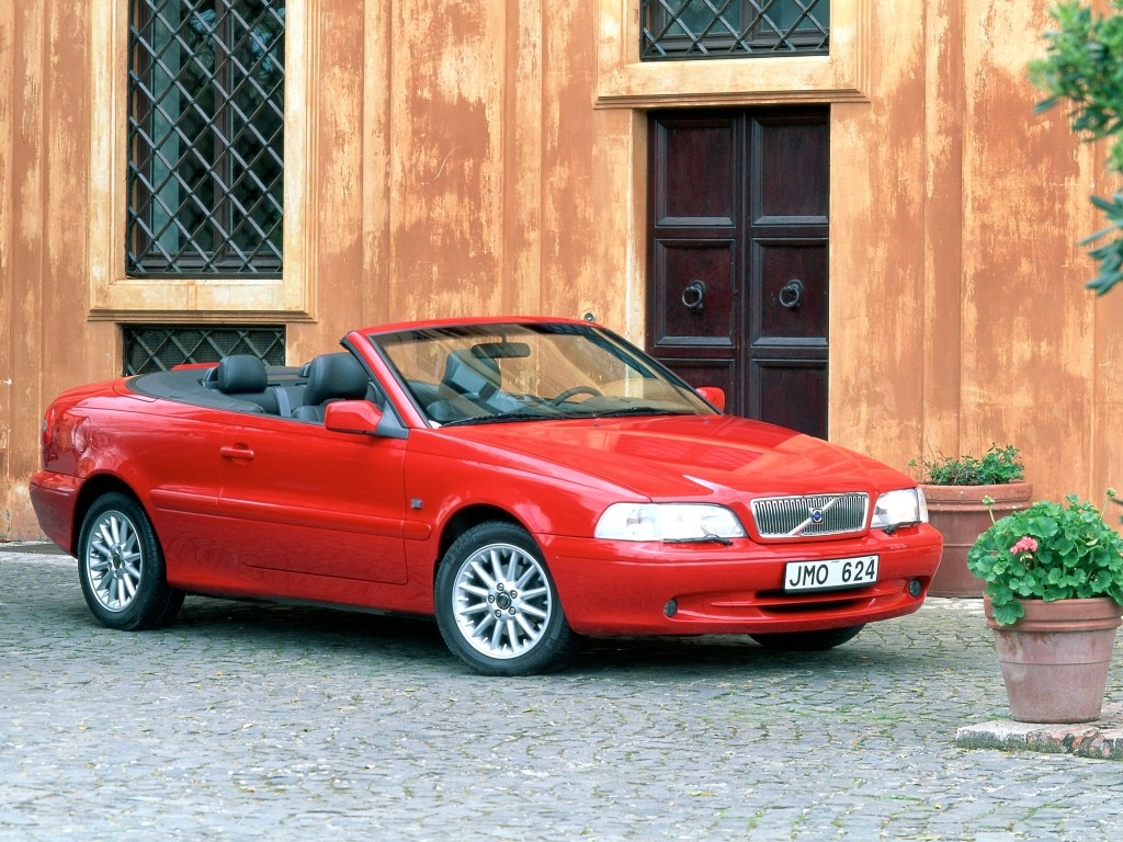 Volvo C70 Convertible photo 24