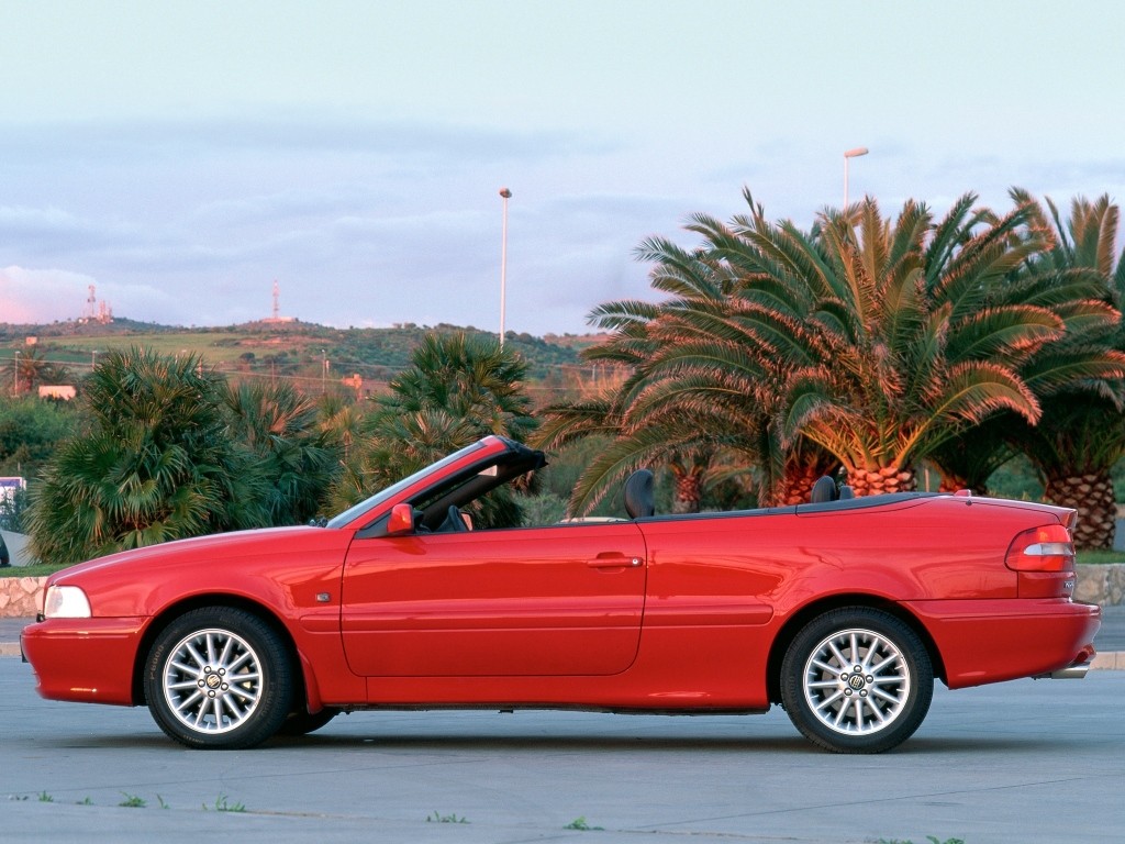 Volvo C70 Convertible photo 27