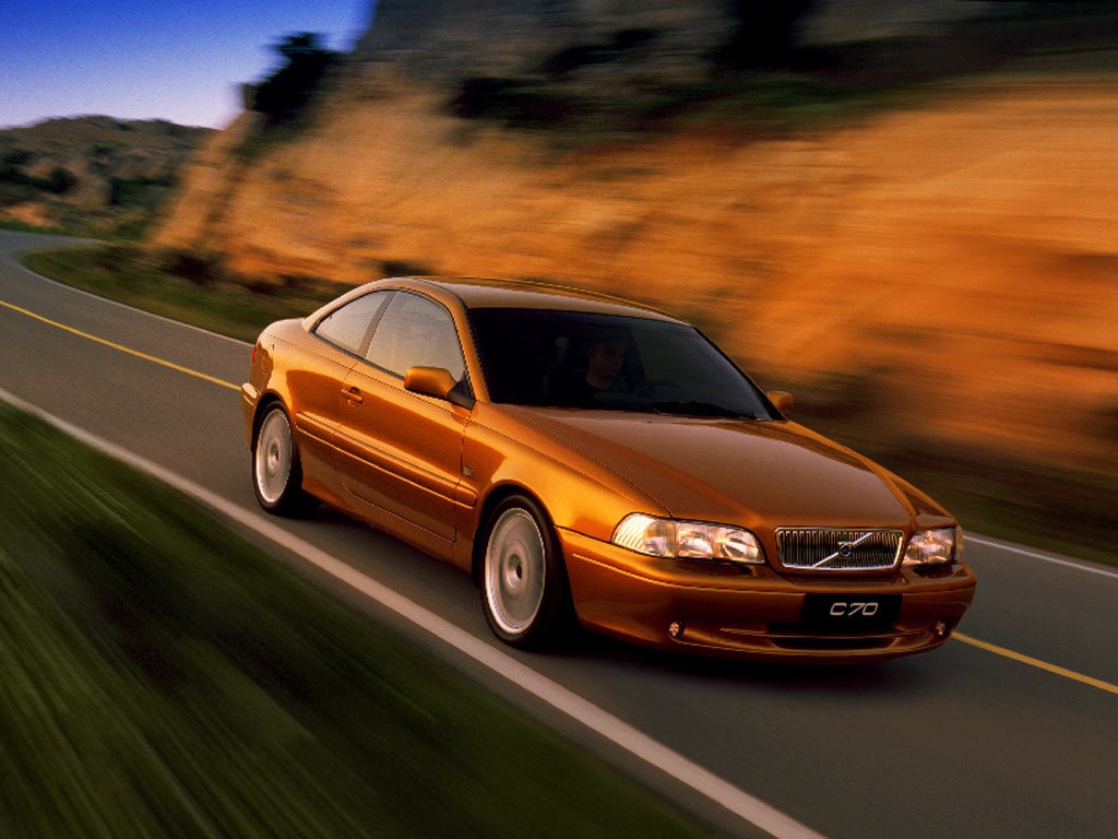 Volvo C70 Coupe photo 10