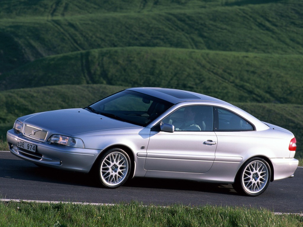 Volvo C70 Coupe photo 13