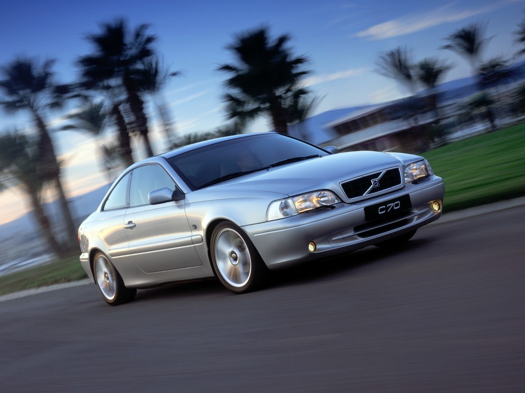 Volvo C70 Coupe photo 15