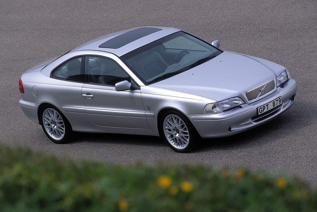 Volvo C70 Coupe photo 16