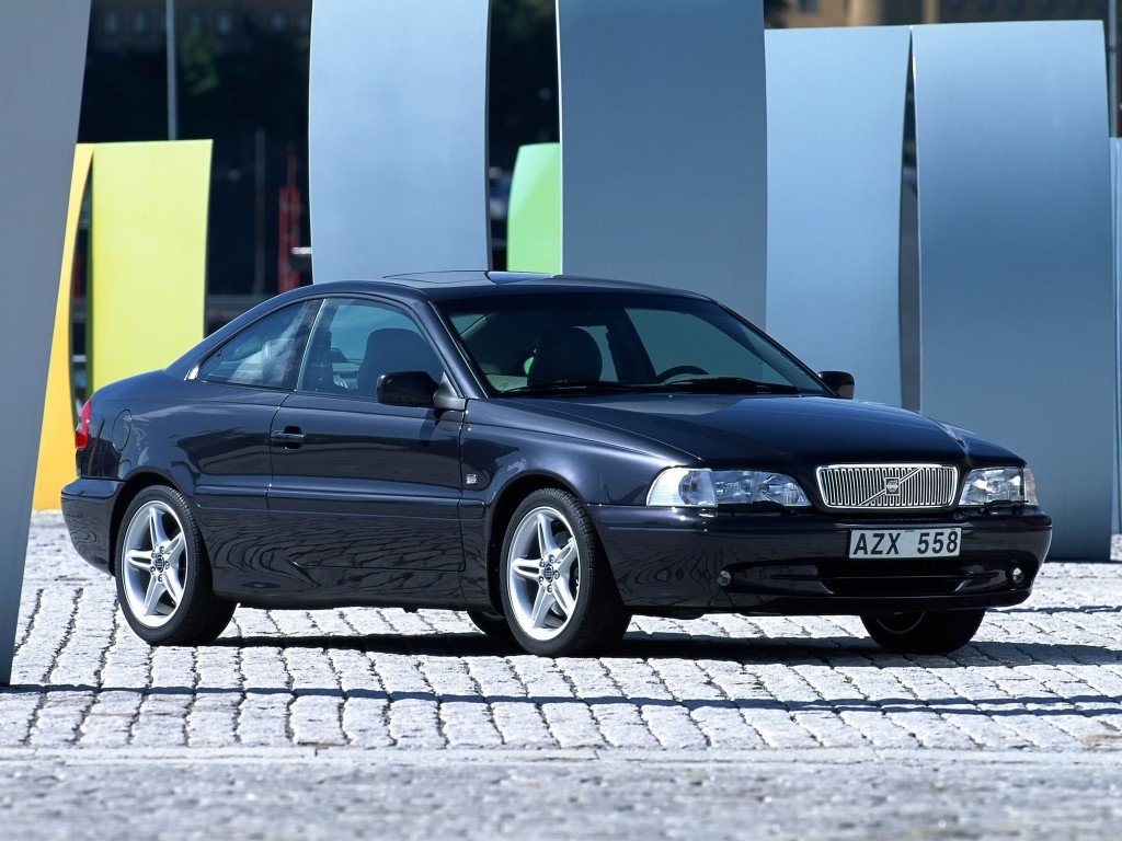 Volvo C70 Coupe photo 21
