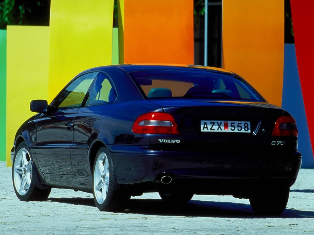 Volvo C70 Coupe photo 25