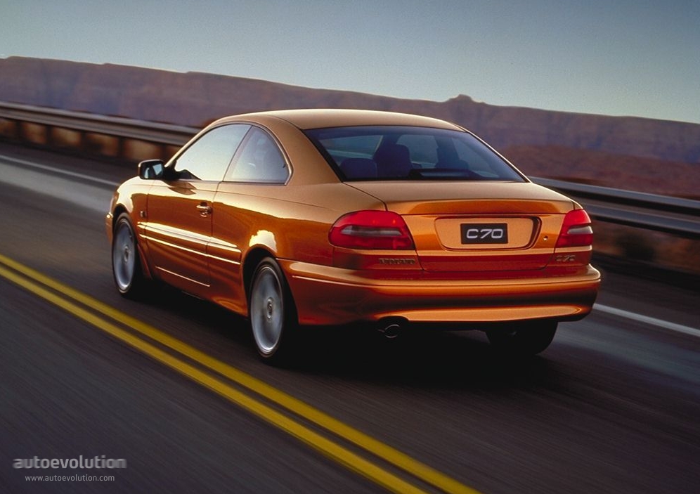 Volvo C70 Coupe photo 2