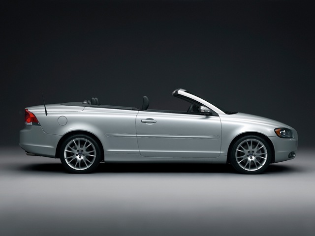 Volvo C70 photo 14