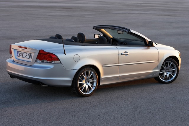 Volvo C70 photo 30