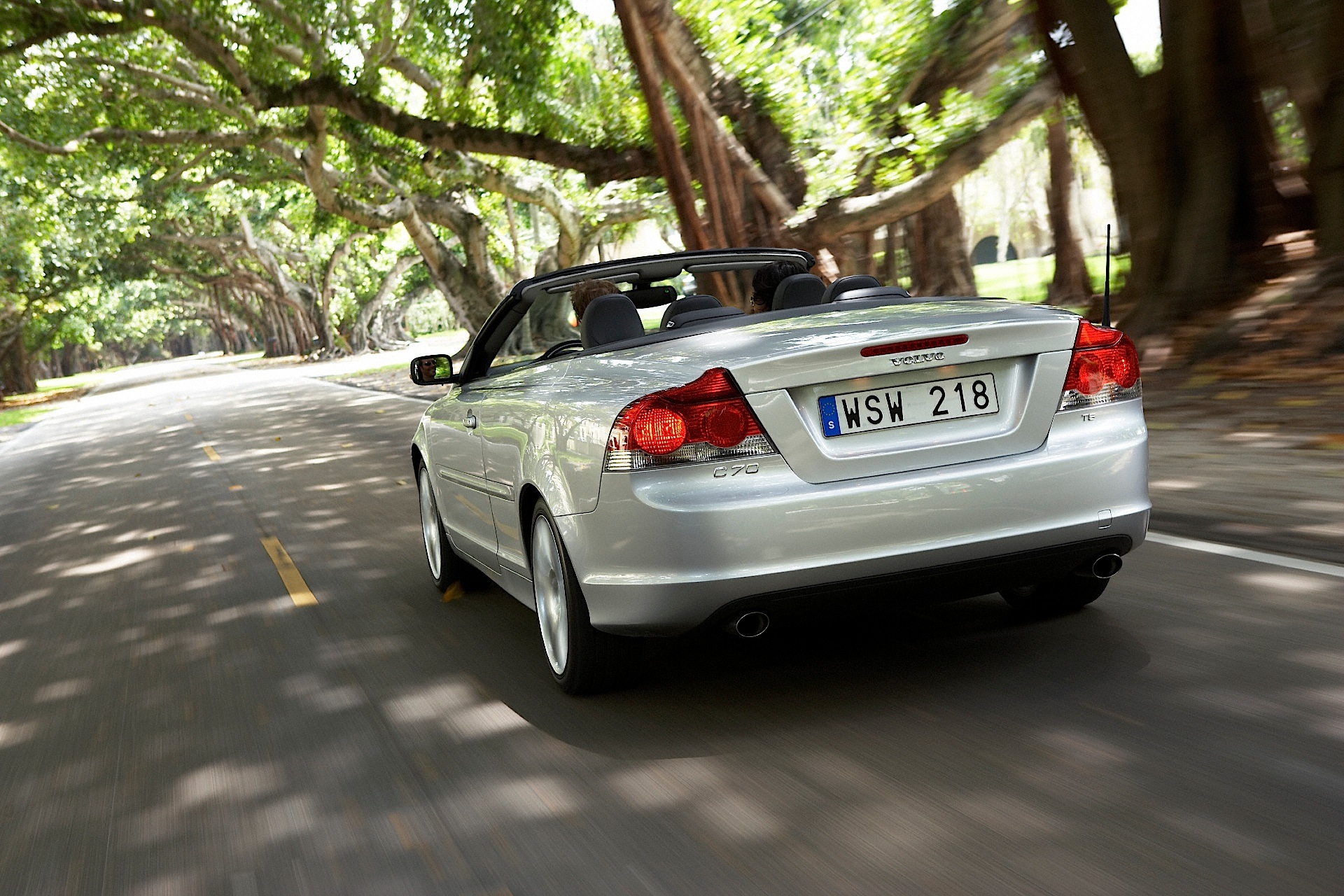 Volvo C70 photo 31