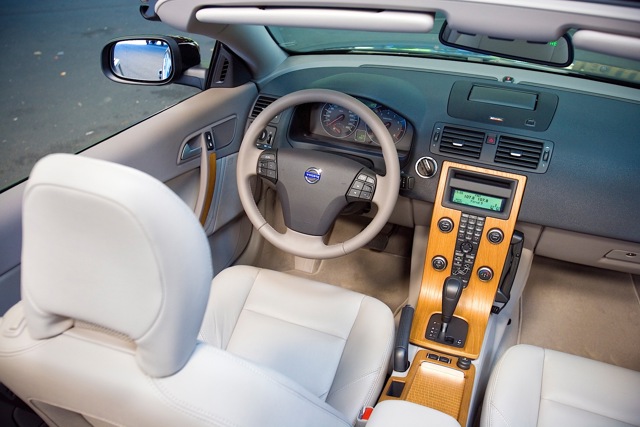 Volvo C70 photo 67
