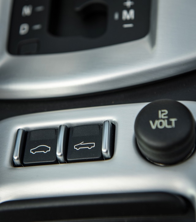 Volvo C70 photo 79