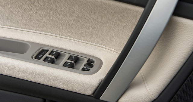 Volvo C70 photo 81