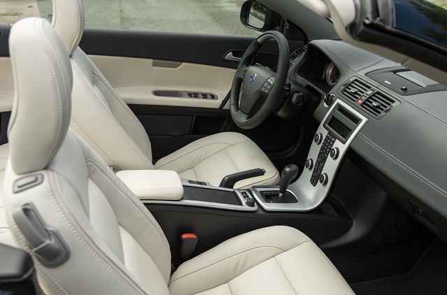 Volvo C70 photo 86