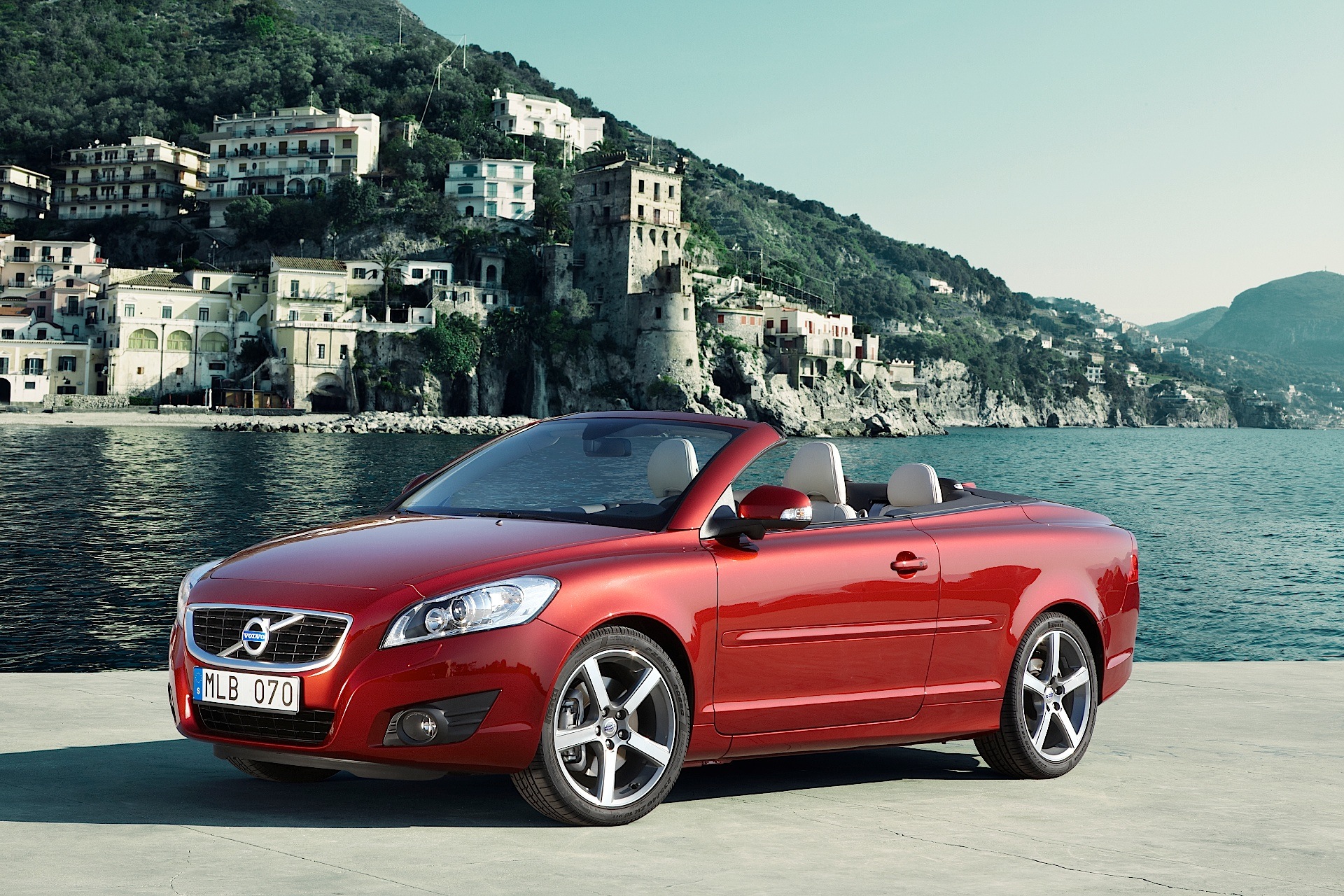 Volvo C70 photo 54