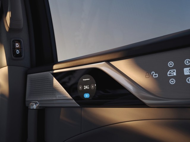 Volvo Em90 photo 38