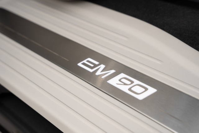 Volvo Em90 photo 45