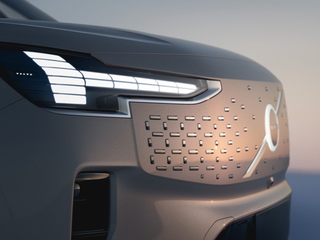 Volvo Em90 photo 2