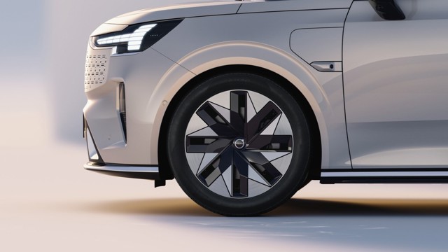 Volvo Em90 photo 6