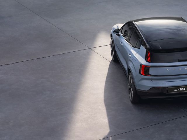 Volvo Ex30 photo 2