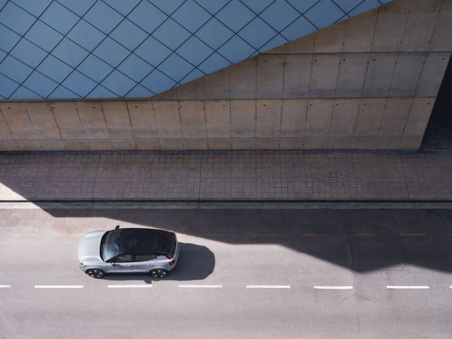 Volvo Ex30 photo 4