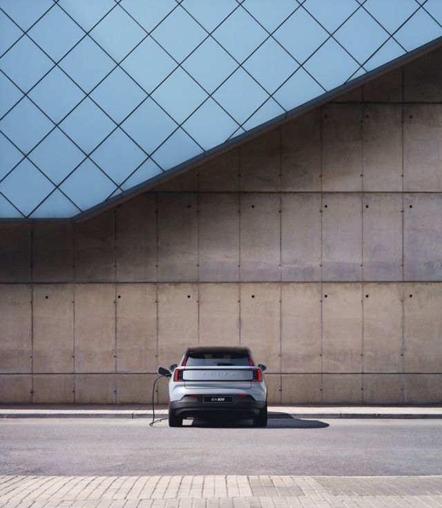 Volvo Ex30 photo 36