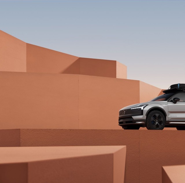 Volvo Ex30 photo 41