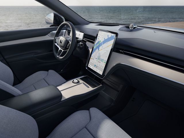 Volvo Ex90 photo 38