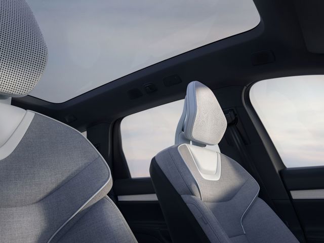 Volvo Ex90 photo 39