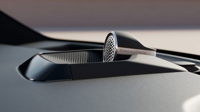 Volvo Ex90 photo 33