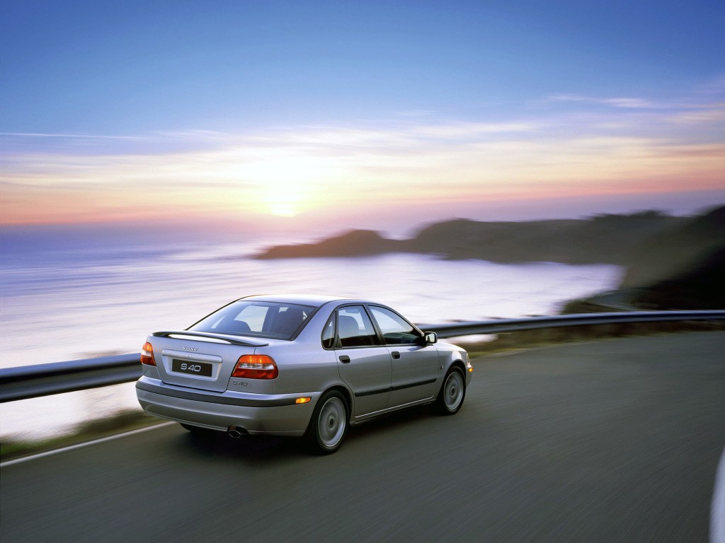 Volvo S40 photo 7