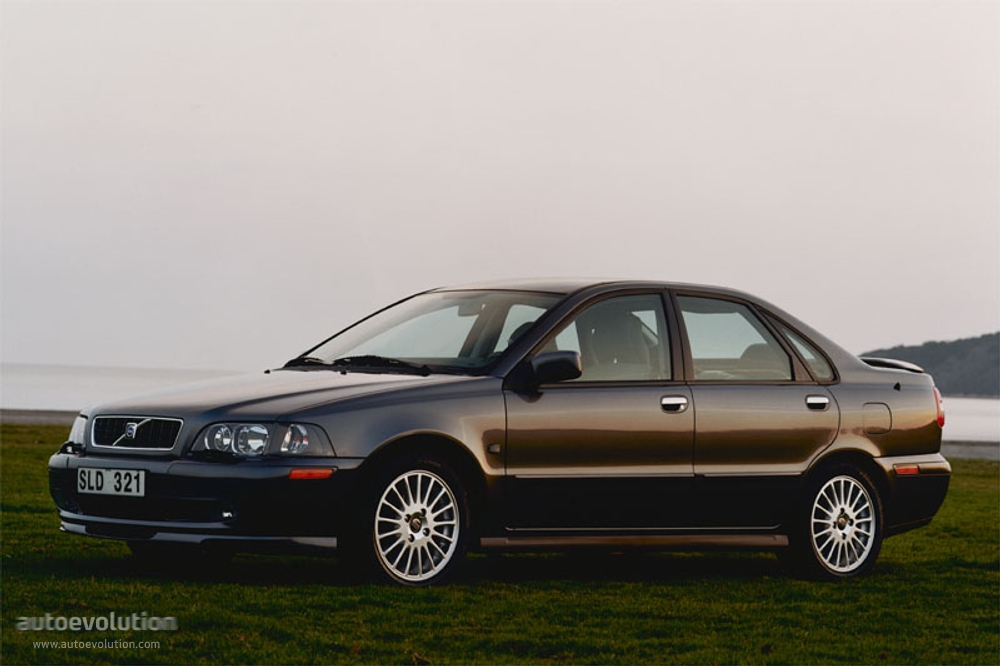 Volvo S40 photo 3