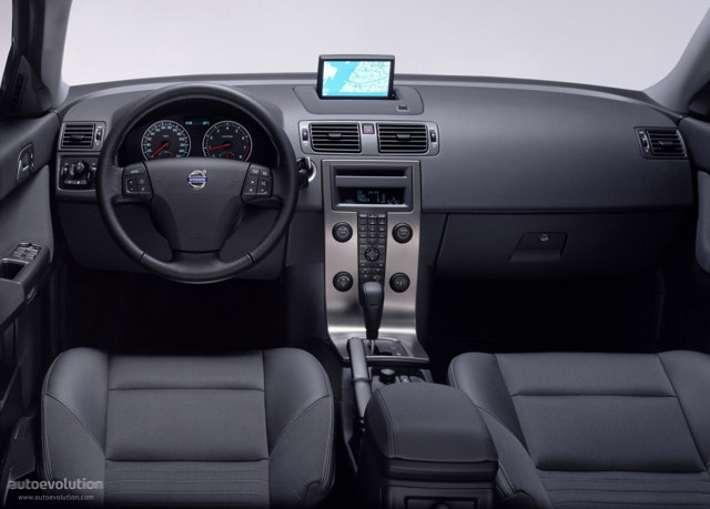 Volvo S40 photo 5