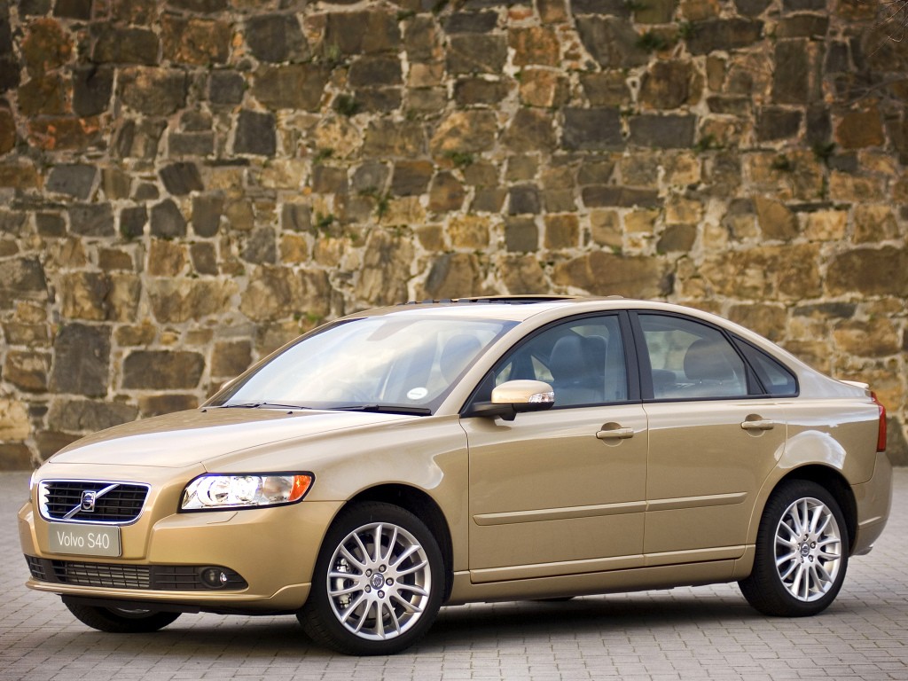 Volvo S40 photo 13