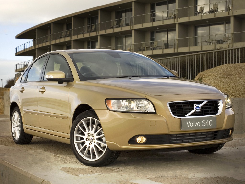 Volvo S40 photo 15
