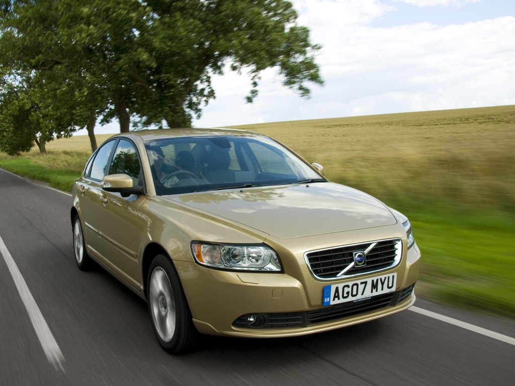 Volvo S40 photo 6