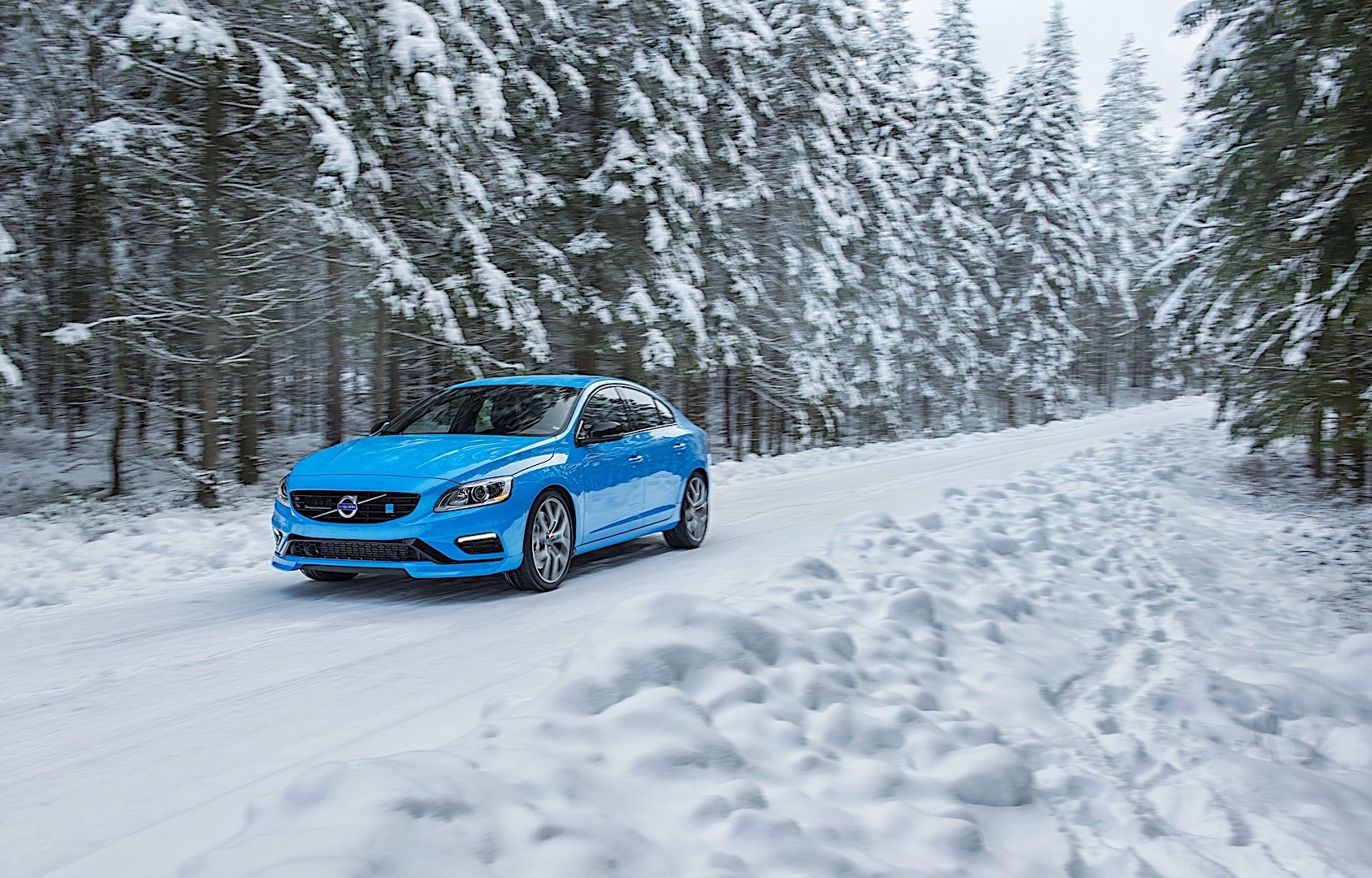 Volvo S60 Polestar photo 27