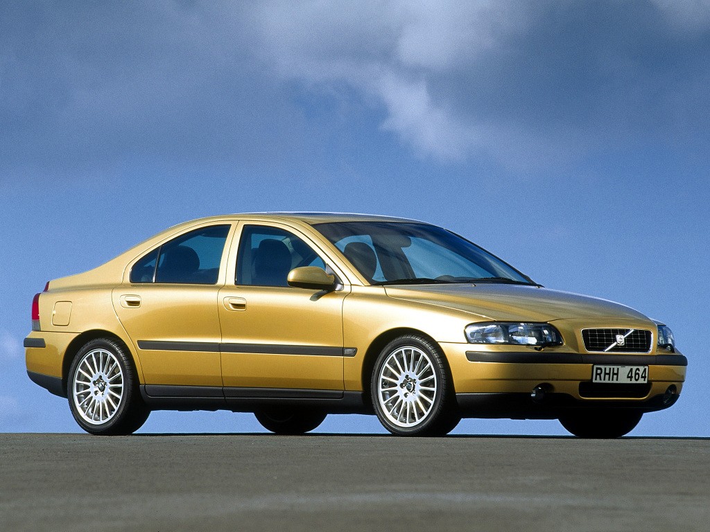 Volvo S60 photo 7