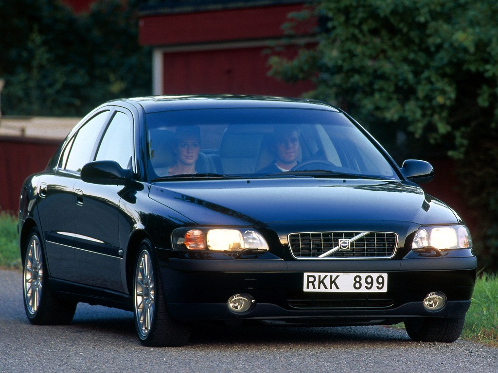 Volvo S60 photo 22