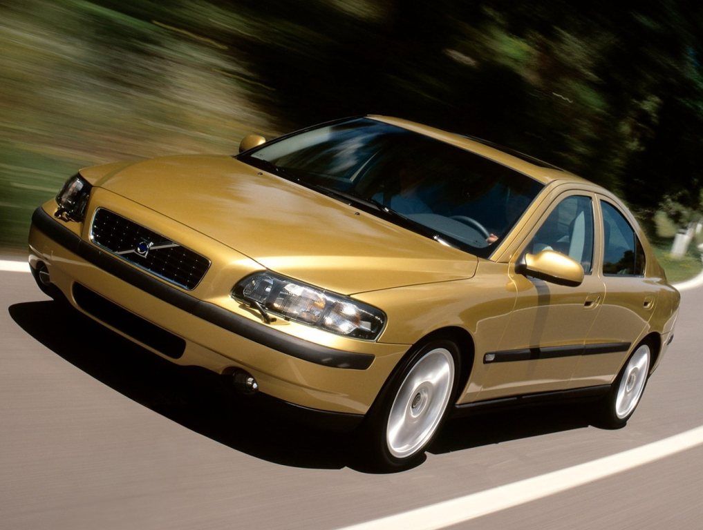 Volvo S60 photo 26